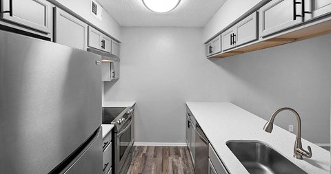 Hawke Apartment | Irving, TX