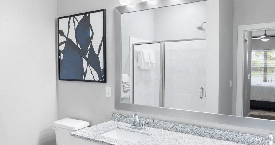 Vale at Overland Park | Overland Park, KS