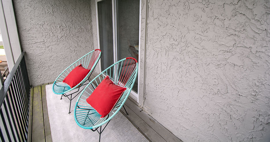 Vicino on the Lake Apartments | Creve Coeur, MO