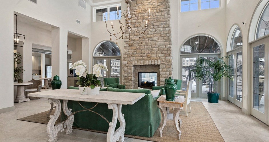 Villas at Ridgeview Falls| Olathe, KS