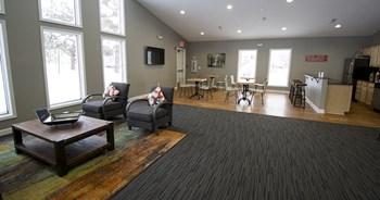 2510 Canterbury Rd Studio-3 Beds Apartment for Rent - Photo Gallery 5