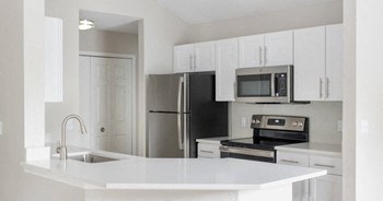 2415 Treasure Landing Pkwy 1-3 Beds Apartment for Rent - Photo Gallery 3