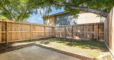 Villas on 517 | Dickinson, TX