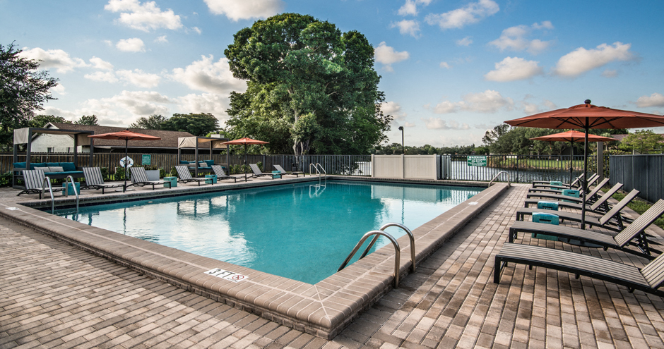 Pavilions at Deer Chase | Deerfield Beach, FL