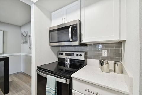 4004 Lake Underhill Road 1 Apartment for Rent