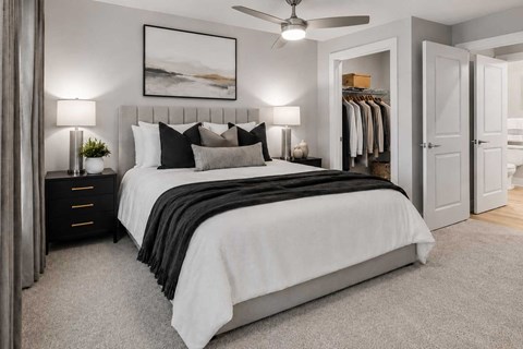Artisan Station Apartments in Suwanee, GA - Upgraded bedroom