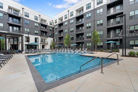 Auden Apartments in Atlanta - Swimming Pool
