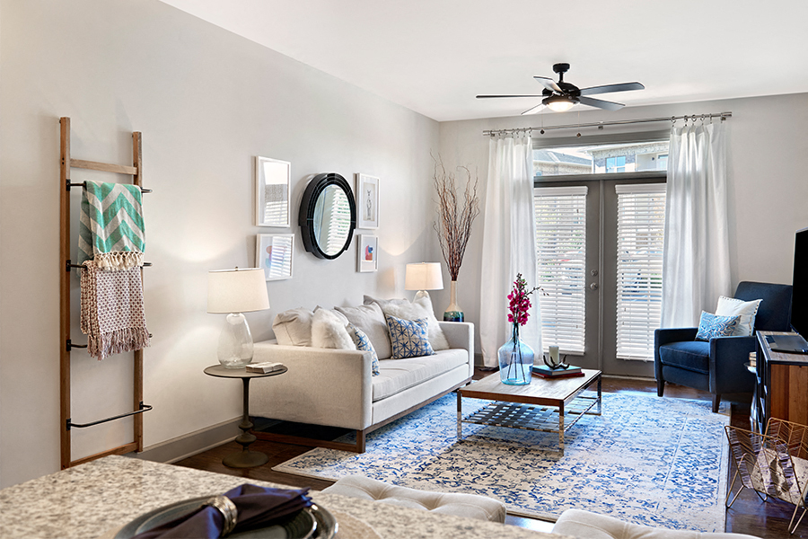 Franklin, TN Apartments in Berry Hill - Cadence Cool Springs non-smoking community