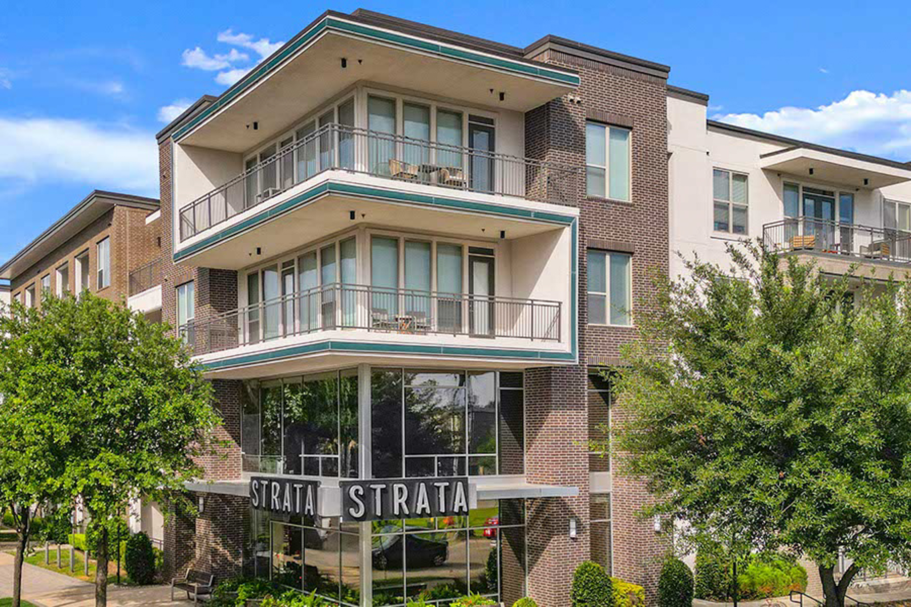 Strata Apartments - Welcome to Strata Apartments - Knox-Henderson Apartments