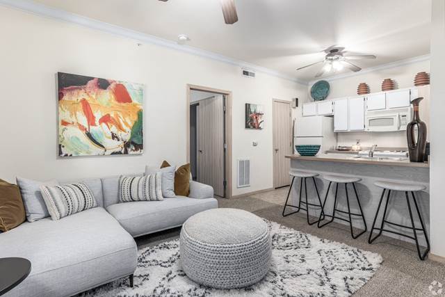 The Links At Mustang Creek Apartments
