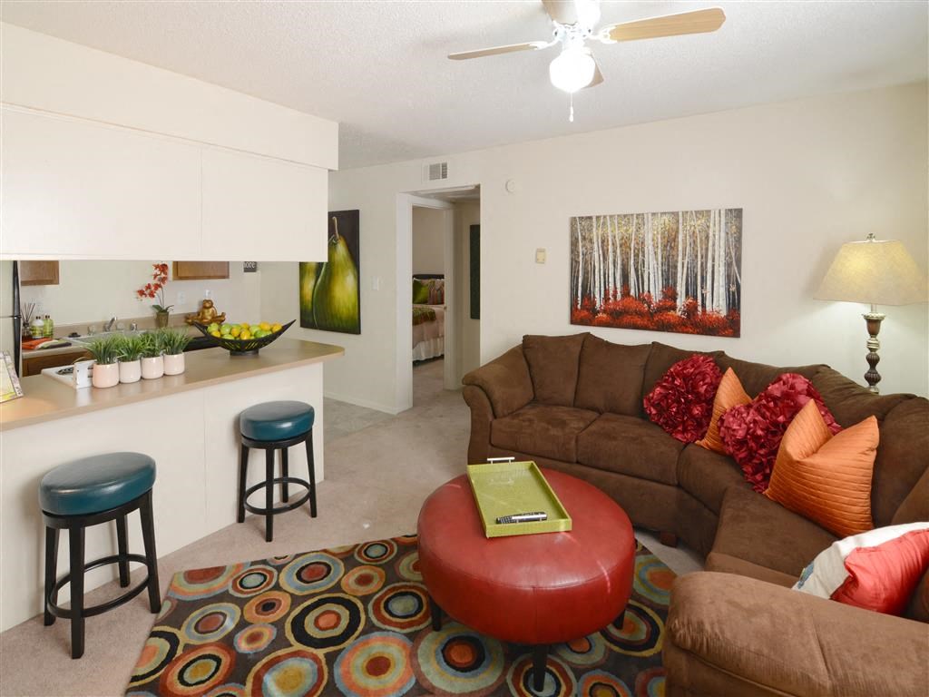 Gladiola Estates & Gladiola Manor Apartments, 703 Gladiolus Drive