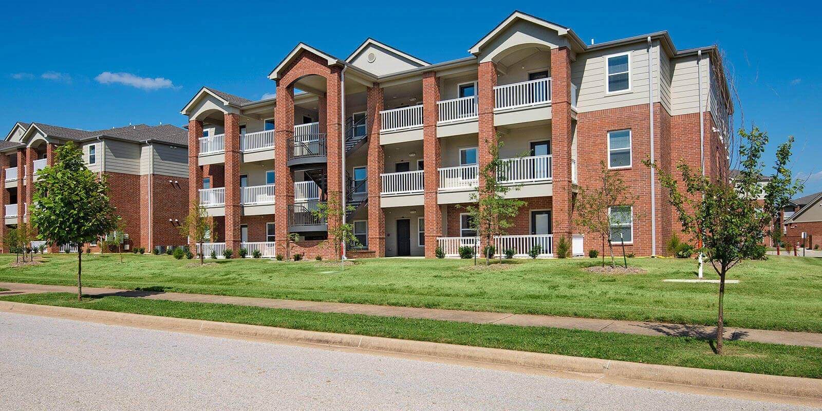 The Links at Mustang Creek and The Greens at Mustang Creek Apartments