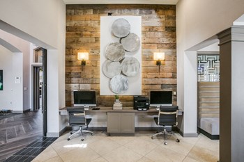 Business Center - Photo Gallery 5