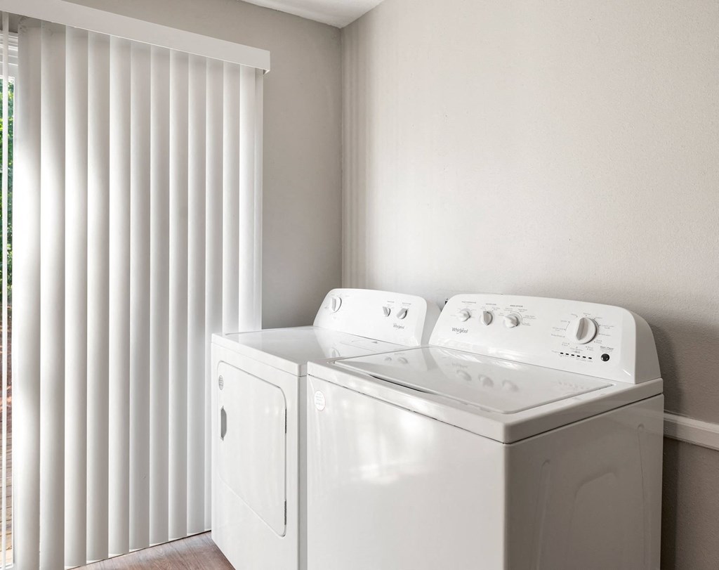 Full-Size Washer/Dryer
