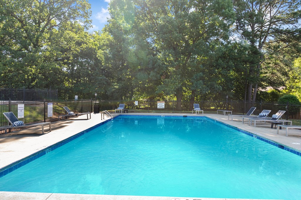 Swimming Pool with Sun Deck