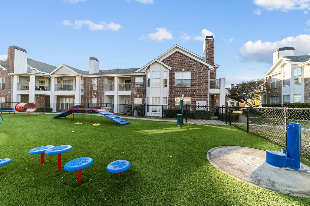 Bark Park at Townhomes of Coyote Ridge