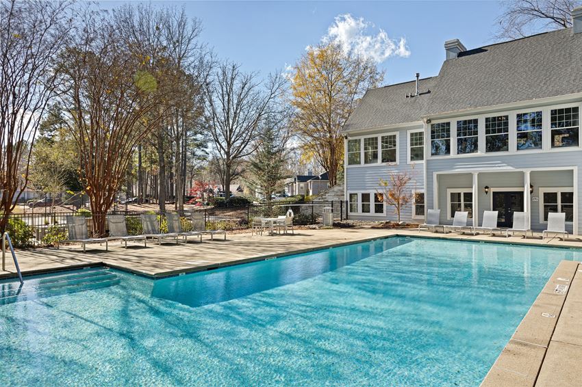 Manchester At Mansell Apartments, 401 Huntington Drive, Roswell, GA