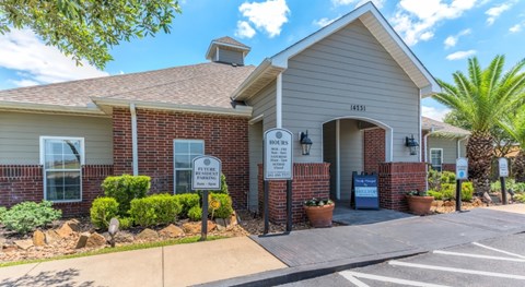 14231 FM 1464 Rd 1-3 Beds Apartment for Rent