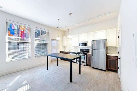 1295 Chesapeake Avenue 1-2 Beds Apartment for Rent