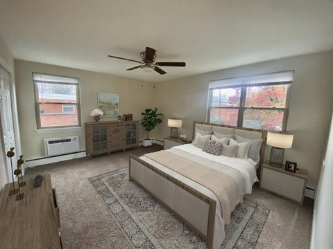 703 Lenmore Ave Studio-3 Beds Apartment for Rent