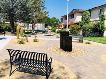 Clubhouse with New Fountain and Picnic Area - Photo Gallery 3