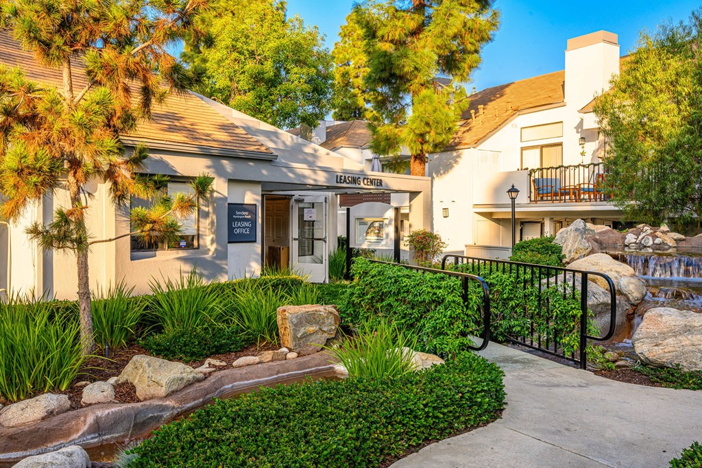 the building in which the hotel is located