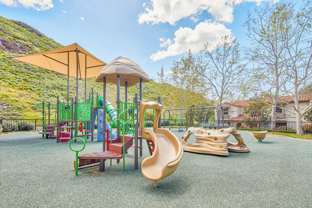 Playground at Mission Hills