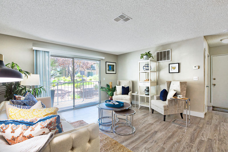 Living room at Mountain Vista Apartment Homes