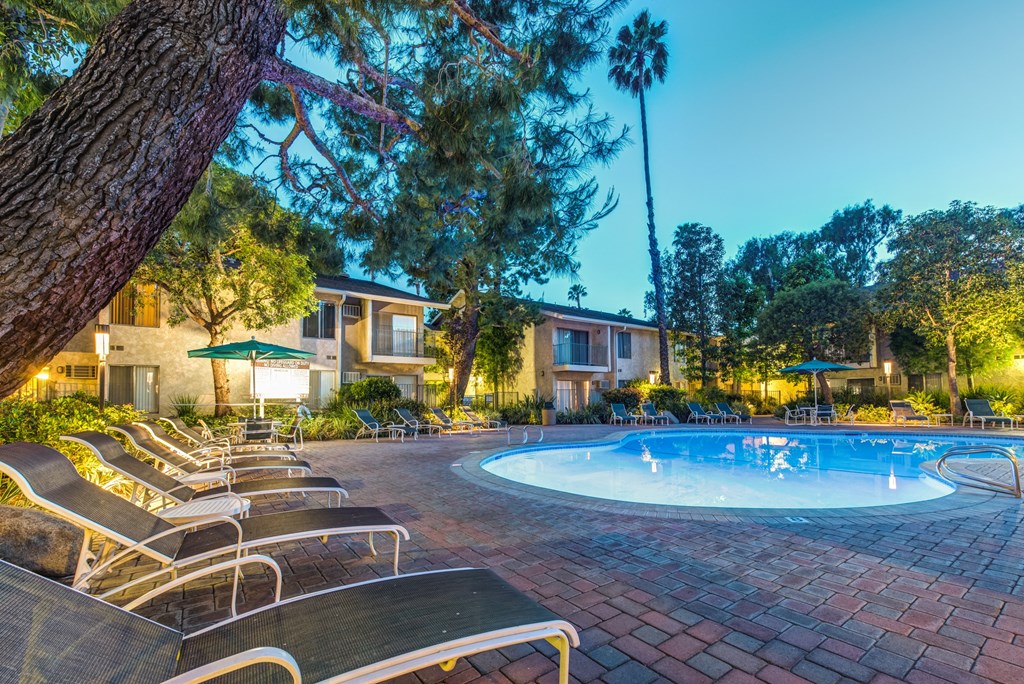 Pool and spa area at Village Pointe Apartment Homes