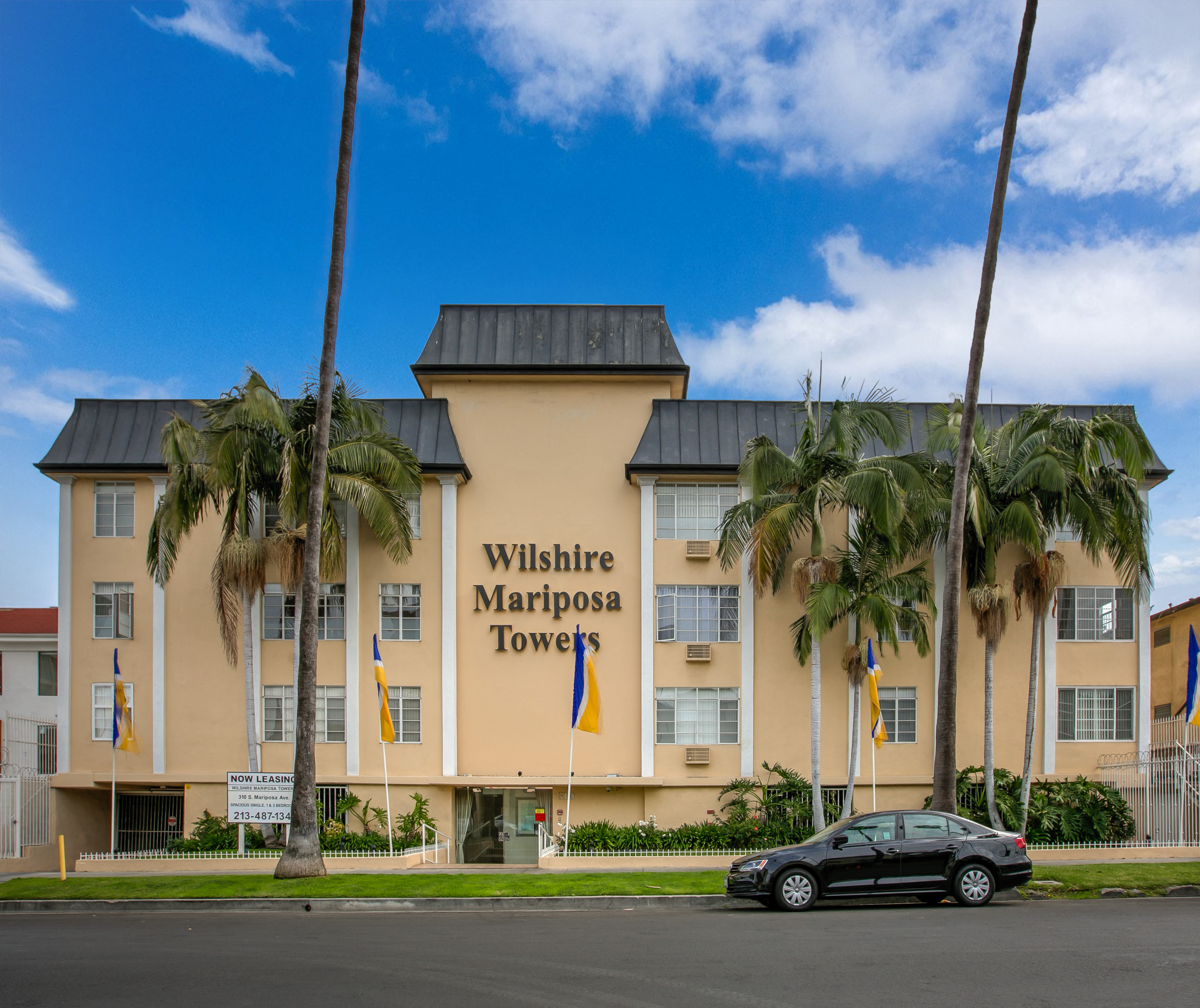 Apartment Building in Los Angeles