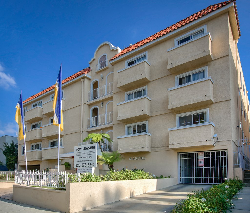 Apartment Building in Los Angeles