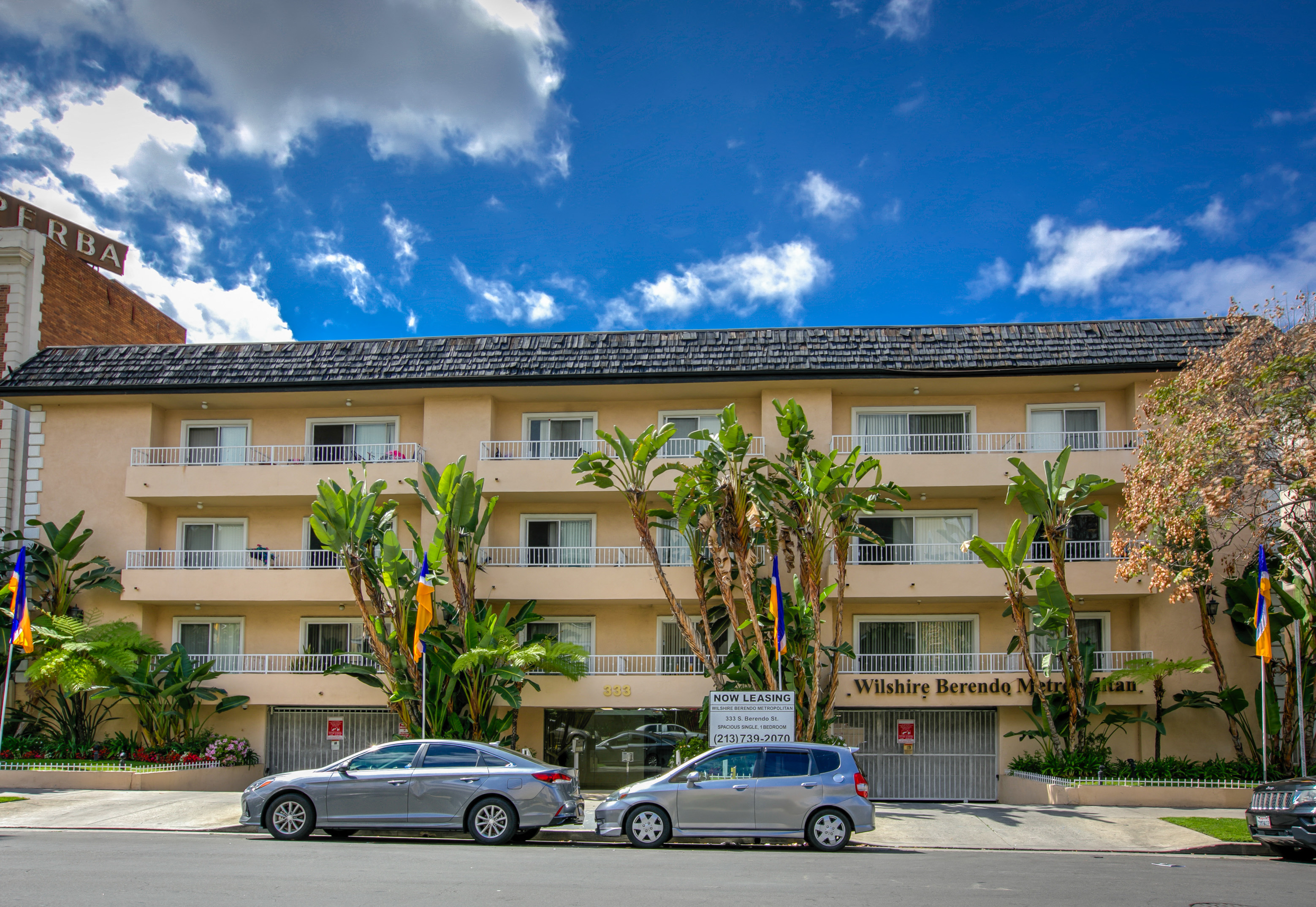 Apartment Building in Los Angeles
