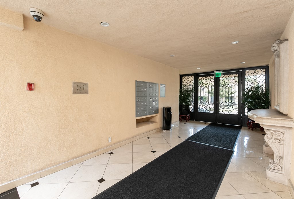 Apartment Building in Los Angeles Entrance