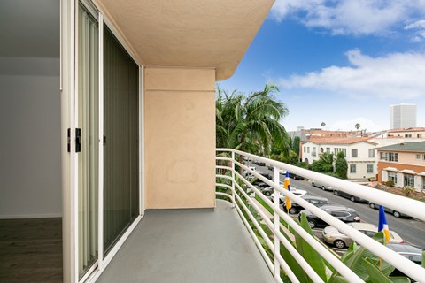 the building in which the hotel is located