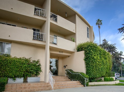 Apartment Building in Santa Monica