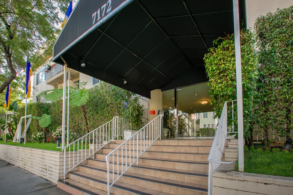 Apartment Building in Los Angeles Entrance