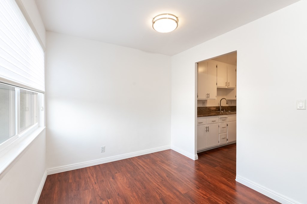 Dining Room With Hardwood Floors