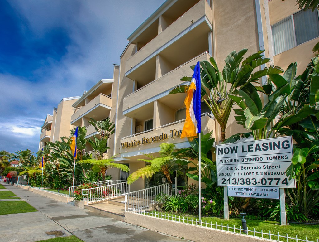 Apartment Building in Los Angeles