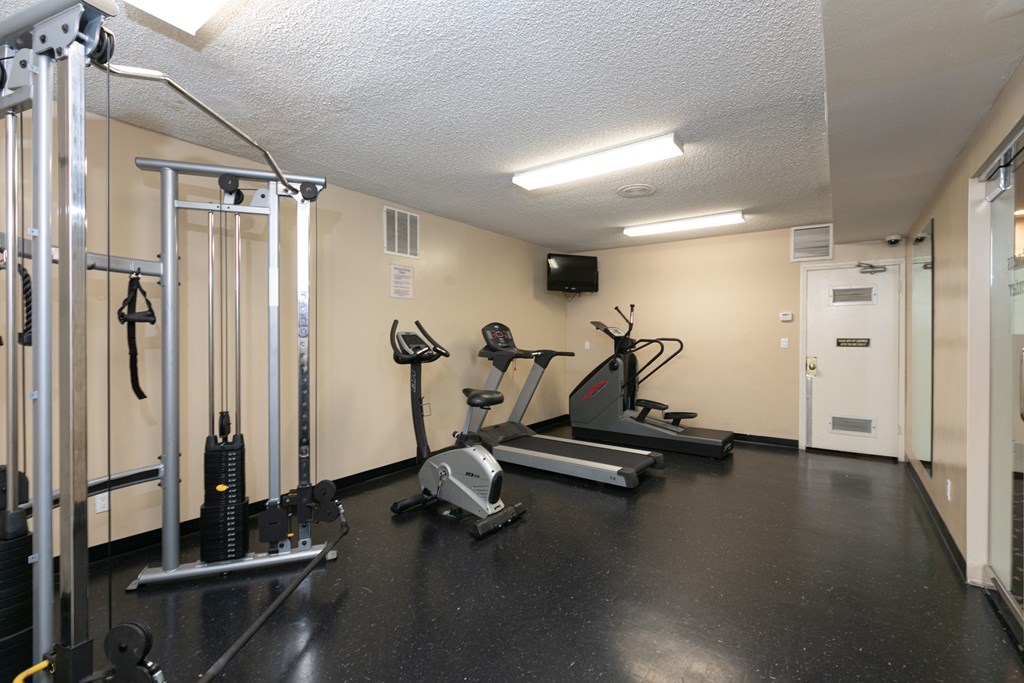 Apartment Building in Los Angeles Gym