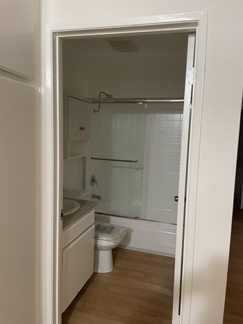 Bathroom with Bathtub/Shower