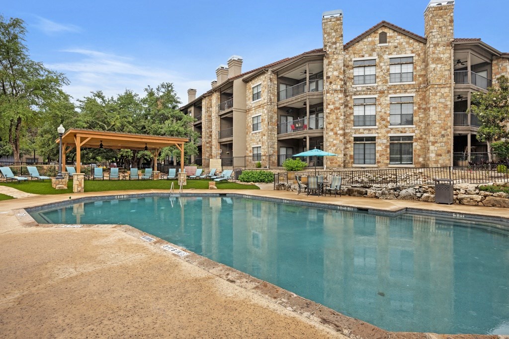 our apartments in a city have a swimming pool at Waters Edge Apartment Homes, Georgetown
