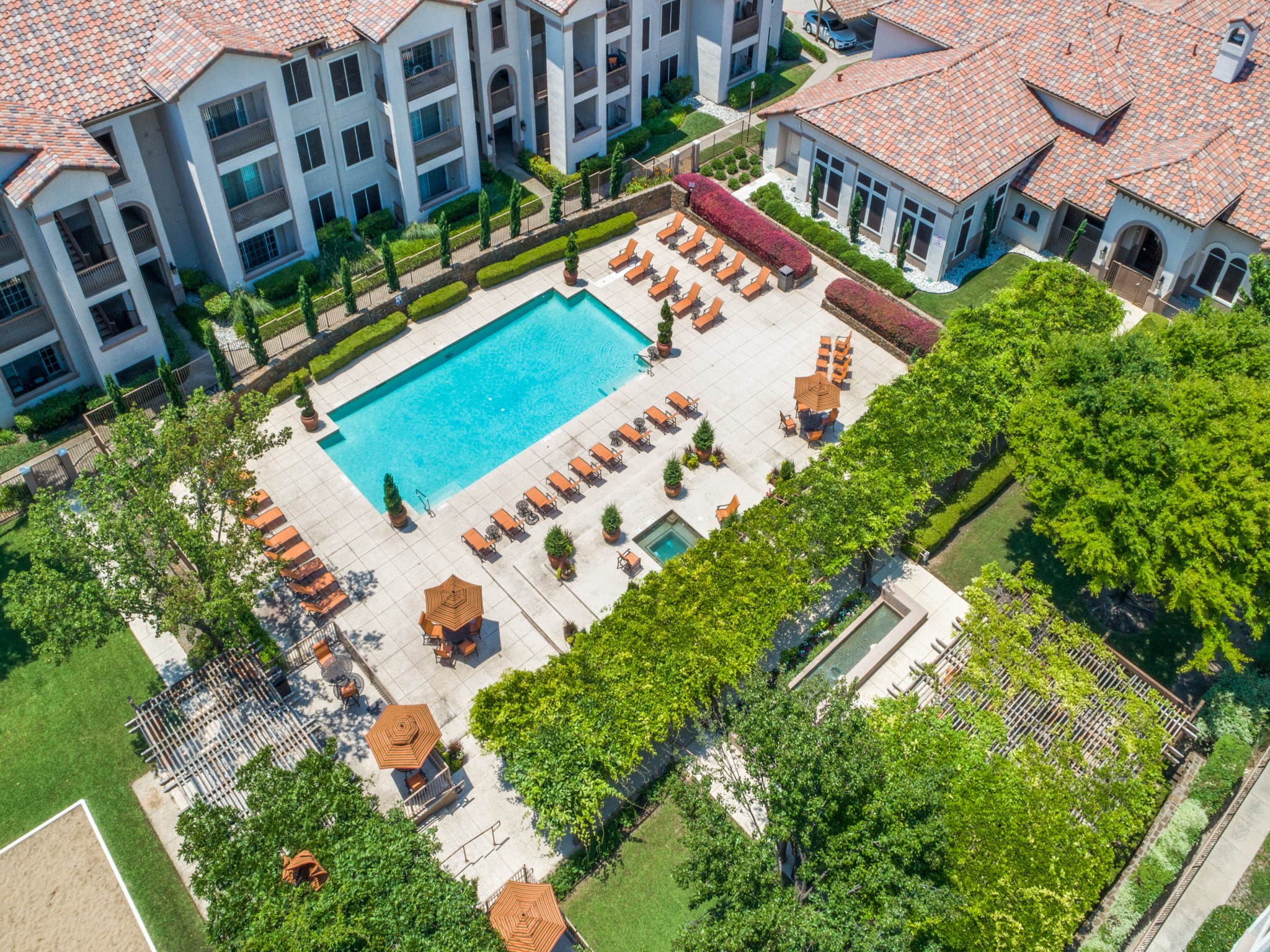 Aerial View of Pool at La Ventura Apartments, Texas, 75093