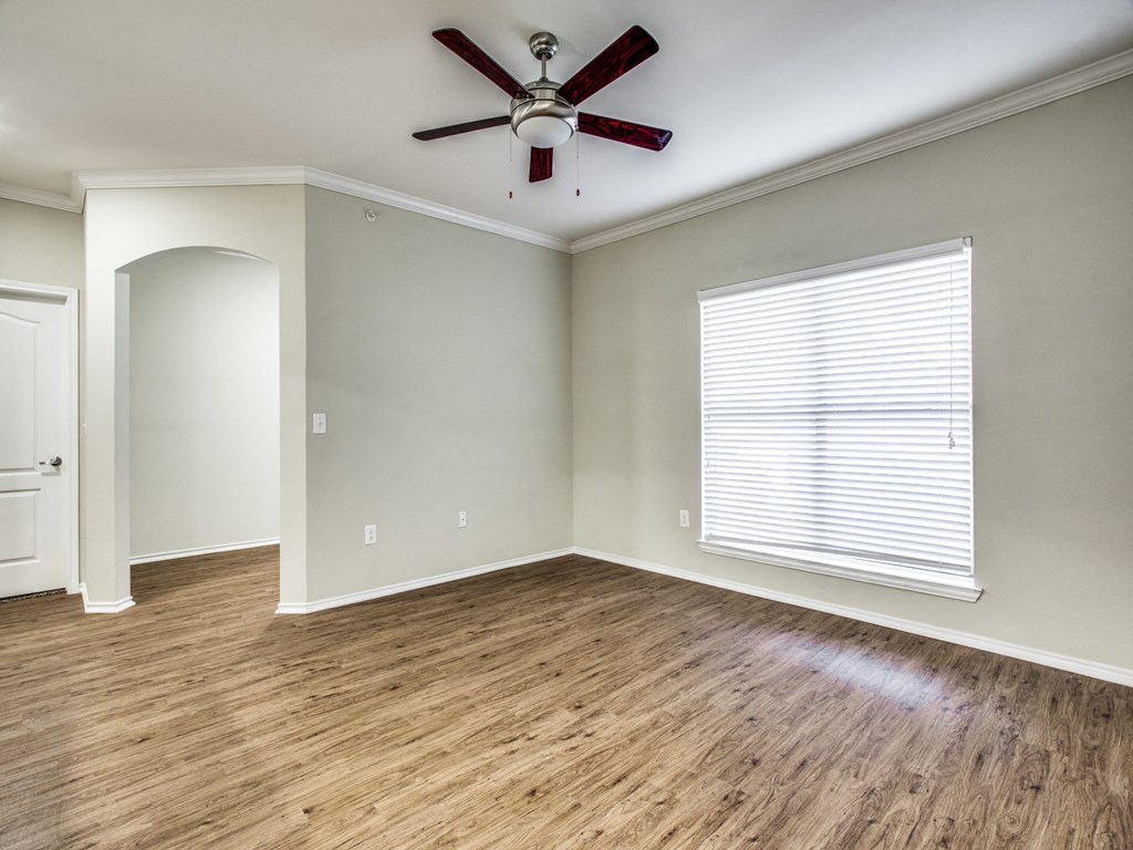 Unfurnished Living Area at The Canyons Apartments, Fort Worth, Texas