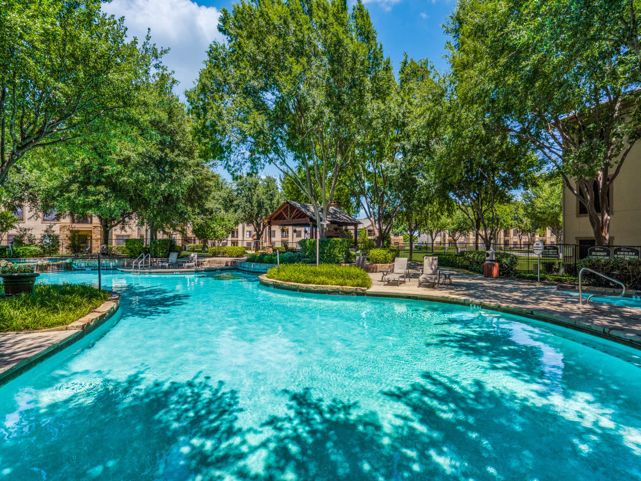 Luxury pool area at The Canyons Apartments, Texas, 76116