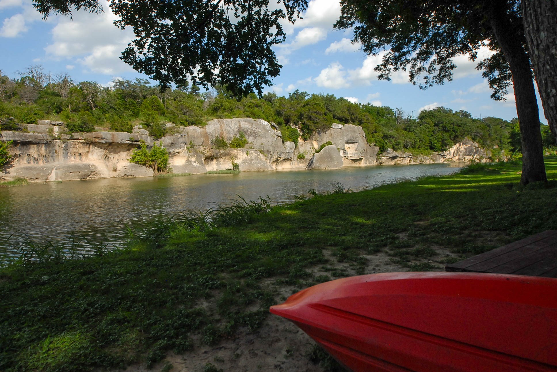 Waters Edge Apartment Homes, 25 Waters Edge Circle, TX