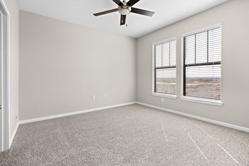 901 Hidden Valley Drive 1-3 Beds Apartment for Rent - Photo Gallery 59