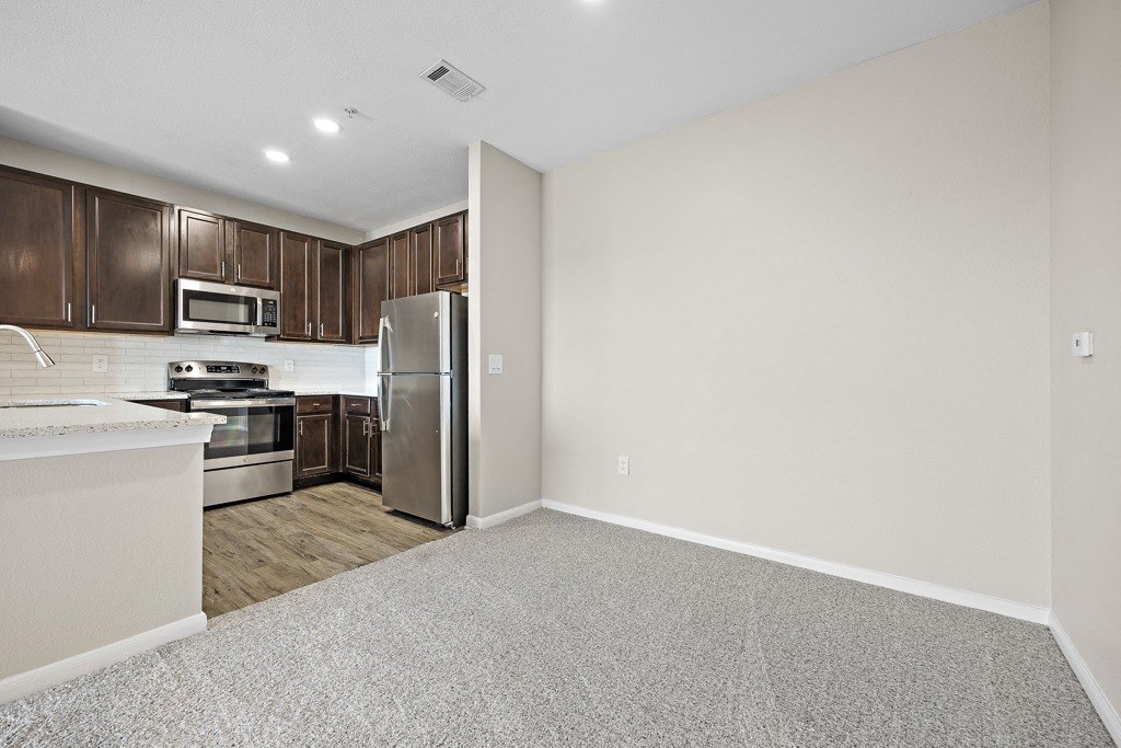 Upgraded appliances - a Cooks dream! at Las Brisas Apartment Homes, Texas, 78665