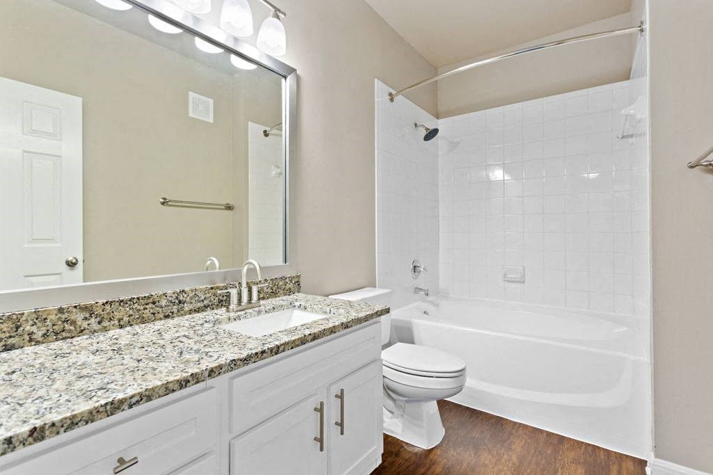 Updated Bathrooms w/ Lots of Lights at Ventana Oaks Apartments, Austin, 78717
