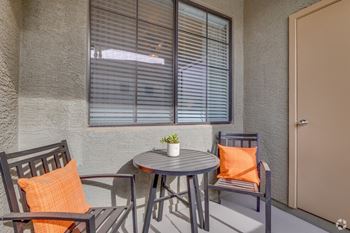 Outdoor Patio at Adiamo Palm Valley, Goodyear, AZ