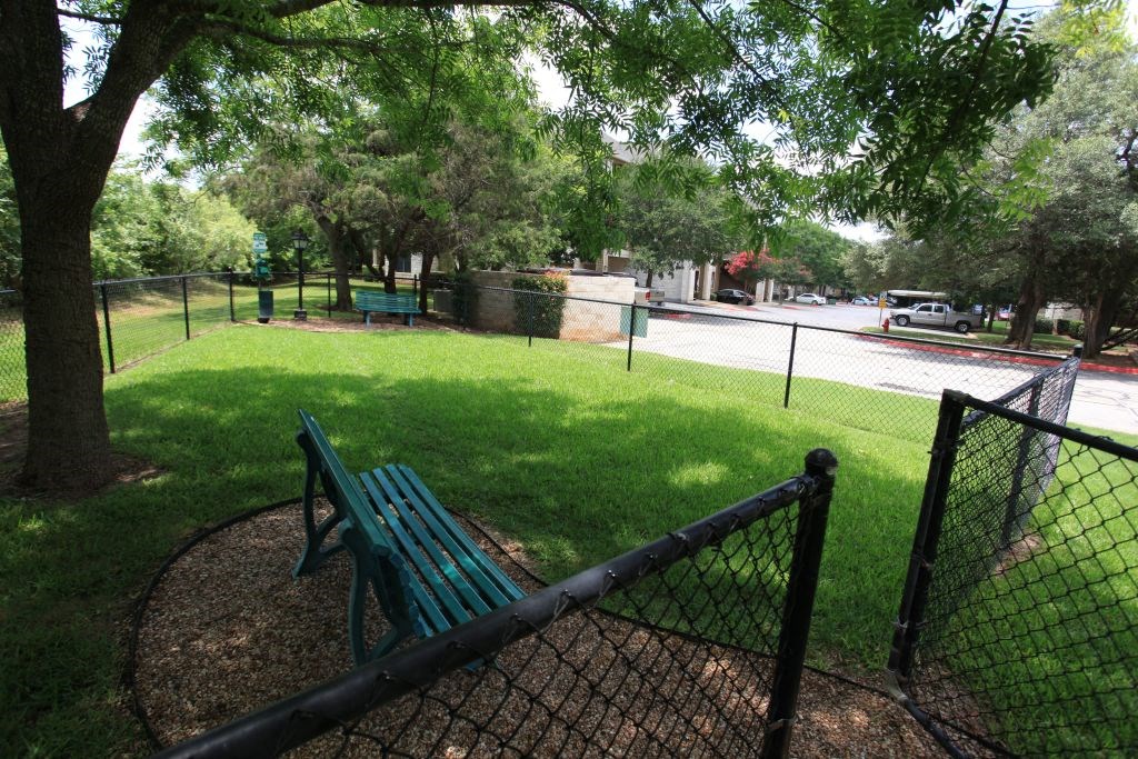 Dog Park at Ventana Oaks Apartments, Austin, TX, 78717